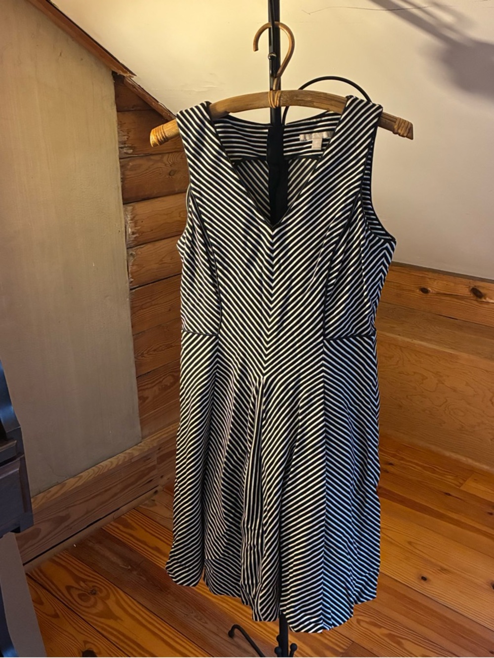 Banana Republic Black and White Striped Midi Dress, EUC, 8